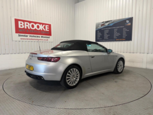 2008 Alfa Romeo Spider 2.2 Jts 2dr in Silver — image 4