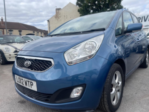 2012 Kia Venga 1.6 3 Auto Euro 5 5dr (sat Nav) in Blue — image 4