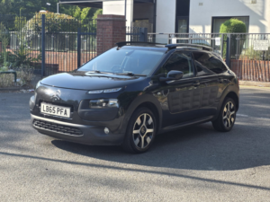 2016 Citroen C4 Cactus 1.6 Bluehdi Flair Hatchback 5dr Diesel Manual Euro 6 (100 Ps) in Black — image 3