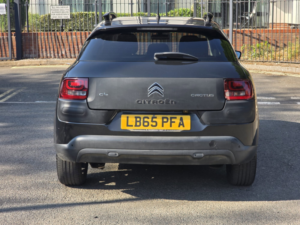 2016 Citroen C4 Cactus 1.6 Bluehdi Flair Hatchback 5dr Diesel Manual Euro 6 (100 Ps) in Black — image 5