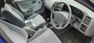 2001 Suzuki Baleno 1.8 Glx Estate in Blue — image 4