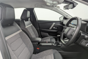 2023 Citroen C4 1.2 Puretech Sense Hatchback 5dr Petrol Manual Euro 6 (s/s) (100 Ps) in White — image 3