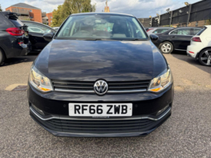 2017 Volkswagen Polo 1.2 Tsi Bluemotion Tech Match DSG Euro 6 (s/s) 5dr in Black — image 5