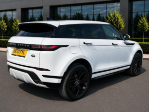 2020 Land Rover Range Rover Evoque 2.0 D180 Mhev R-Dynamic Hse Auto 4WD Euro 6 (s/s) 5dr in White — image 5