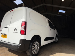 2020 Citroen Berlingo 1.5 Bluehdi 1000 Enterprise M Swb Euro 6 (s/s) 5dr in White — image 5