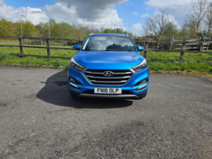 2015 Hyundai Tucson 1.7 Crdi Blue Drive Se Euro 6 (s/s) 5dr in Blue — image 3