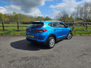 2015 Hyundai Tucson 1.7 Crdi Blue Drive Se Euro 6 (s/s) 5dr in Blue — image 6