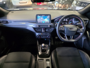2018 Ford Focus 1.0 T Ecoboost St-Line X in Black — image 2