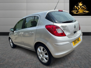 2010 Vauxhall Corsa 1.4 I 16v Se in Silver — image 5