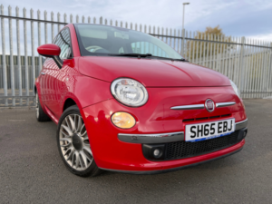 2015 Fiat 500 1.2 Eco Lounge Hatchback 3dr Petrol Manual Euro 6 (s/s) (69 Bhp) in Red — image 2