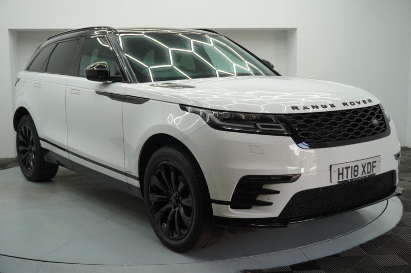 2018 Land Rover Range Rover Velar 2.0 D240 R-Dynamic S Auto 4WD Euro 6 (s/s) 5dr in White — image 1