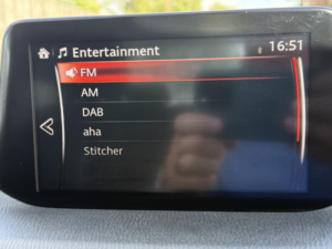 2017 Mazda Mazda3 2.0 Skyactiv-G Se-L Nav in Blue — image 5