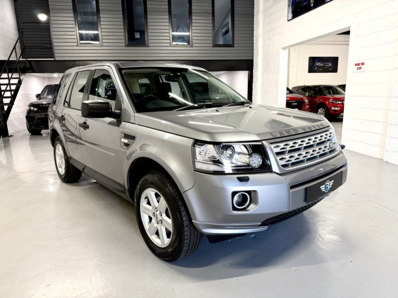 2013 Land Rover Freelander 2 2.2 Sd4 190bhp Gs Auto in Grey — image 1