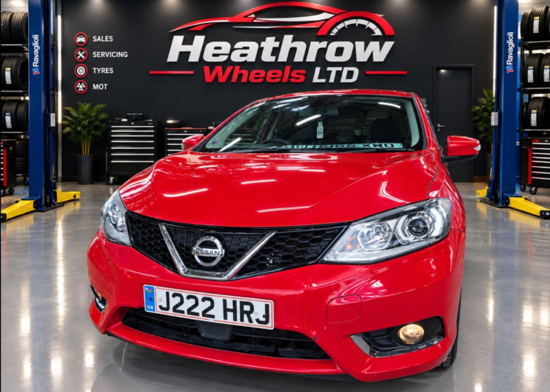 2015 Nissan Pulsar 1.2 Dig-T N-Tec Euro 6 (s/s) 5dr in Red — image 1