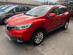 2016 Renault Kadjar 1.5 Dci Dynamique Nav Euro 6 (s/s) 5dr in Red — image 3