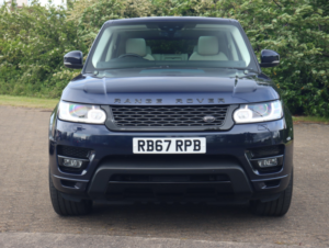 2017 Land Rover Range Rover Sport 3.0 Sd V6 Hse in Blue — image 3