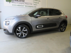 2022 Citroen C3 1.5 Bluehdi Shine Plus Euro 6 (s/s) 5dr in Grey — image 3