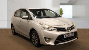 2013 Toyota Verso 1.8 V-Matic Icon Multidrive S Euro 5 5dr Euro 5 in Silver — image 2