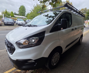 2018 Ford Transit Custom 2.0 300 Ecoblue in White — image 6