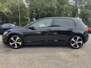2017 Volkswagen Golf 2.0 Tsi Bluemotion Tech Gti in Black — image 6