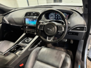 2019 Jaguar F-Pace 2.0 D180 Chequered Flag Auto AWD Euro 6 (s/s) 5dr in White — image 2