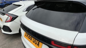 2018 Land Rover Range Rover Velar 2.0 D240 R-Dynamic Se Auto 4WD Euro 6 (s/s) 5dr in White — image 6