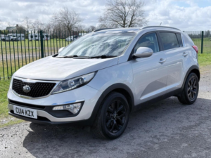 2014 Kia Sportage 1.7 Crdi Ecodynamics 2 2WD Euro 5 (s/s) 5dr in Silver — image 4