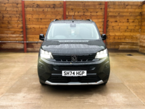2025 Peugeot Rifter 4 SEAT Auto Wheelchair Accessible Disabled Access Vehicle Wav in Black — image 4