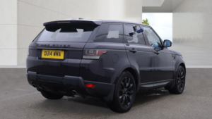 2014 Land Rover Range Rover Sport 3.0 Sd V6 Hse in Black — image 3
