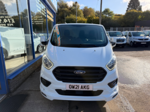 2021 Ford Transit Custom 2.0 300 Ecoblue Leader Panel Van 5dr Diesel Manual L2 H1 Euro 6 130 Ps in White — image 2