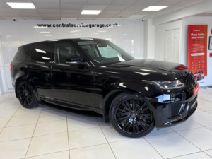 2020 Land Rover Range Rover Sport 3.0 Sd V6 Hse Auto 4WD Euro 6 (s/s) 5dr in Black — image 4