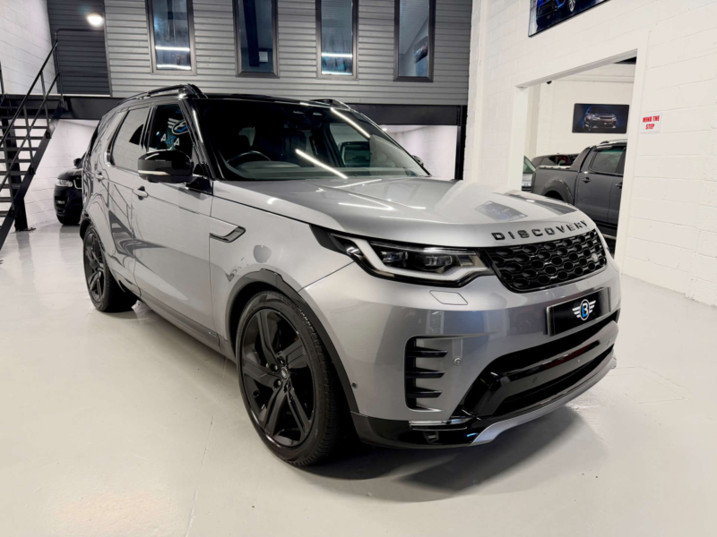 2021 Land Rover Discovery 3.0 D300 Mhev R-Dynamic Hse SUV 5dr Diesel Auto 4WD Euro 6 (s/s) (300 Ps) in Grey — image 1