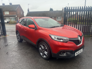 2016 Renault Kadjar 1.5 Dynamique S Nav Dci 110 in Red — image 6