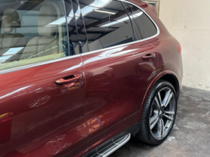 2012 Porsche Cayenne 3.0 Td V6 Tiptronic 4WD Euro 5 (s/s) 5dr in Brown — image 4