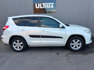 2011 Toyota Rav4 2.2 D-4d Xt-R 4WD Euro 5 5dr in Grey — image 4