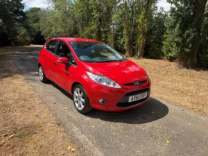 2011 Ford Fiesta 1.3 Zetec in Red — image 2