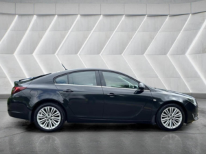 2014 Vauxhall Insignia 2.0 Cdti Ecoflex Energy Euro 5 (s/s) 5dr in Black — image 5