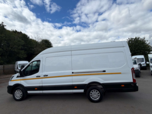 2021 Ford Transit 2.0 350 Ecoblue Mhev Trend Panel Van 5dr Diesel Manual Rwd L4 H3 Euro 6 (s/s) (130 Ps) in White — image 5