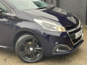 2016 Peugeot 208 1.2 Puretech Gt Line in Blue — image 4