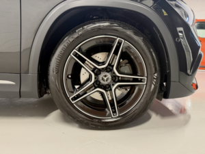 2022 Mercedes-Benz Gla 2.0 Gla220d Amg Line (executive) SUV 5dr Diesel 8g-Dct 4matic Euro 6 (s/s) (190 Ps) in Black — image 4