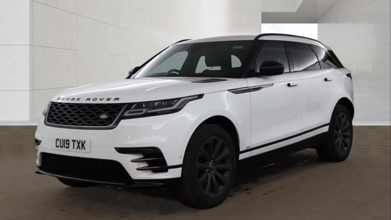 2019 Land Rover Range Rover Velar 2.0 D180 R-Dynamic Se Auto 4WD Euro 6 (s/s) 5dr in White — image 1