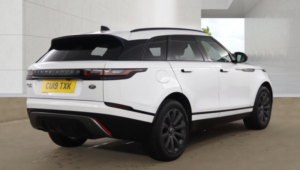 2019 Land Rover Range Rover Velar 2.0 D180 R-Dynamic Se Auto 4WD Euro 6 (s/s) 5dr in White — image 3