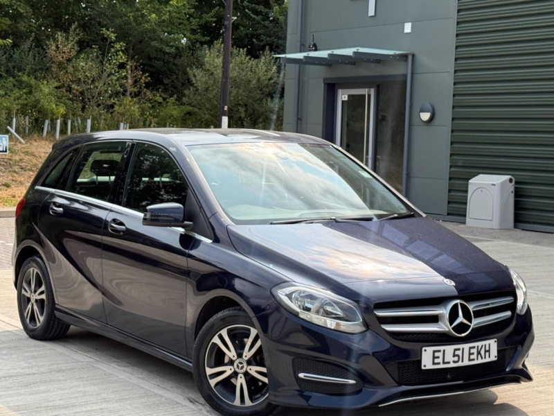 2017 Mercedes-Benz B Class 1.5 B180d Se Euro 6 (s/s) 5dr in Blue — image 1
