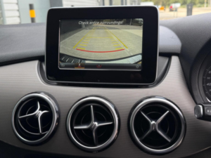 2017 Mercedes-Benz B Class 1.5 B180d Se Euro 6 (s/s) 5dr in Blue — image 3