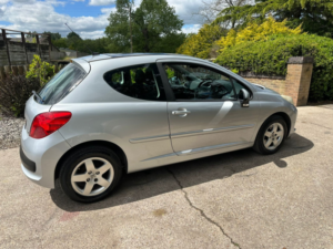 2008 Peugeot 207 1.4 Vti Cielo in Silver — image 6