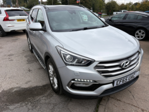 2015 Hyundai Santa Fe 2.2 Crdi Blue Drive Premium Se SUV 5dr Diesel Auto 4WD Euro 6 (s/s) (7 Seat) (200 Ps) in Silver — image 2