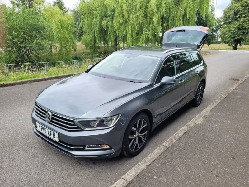 2015 Volkswagen Passat 2.0 Tdi Bluemotion Tech Se Business Estate 5dr Diesel Manual Euro 6 (s/s) (150 Ps) in Grey — image 1