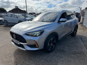 2023 MG MG Hs 1.5 T-Gdi 16.6kwh Trophy SUV 5dr Petrol Plug-In Hybrid Auto Euro 6 (s/s) (258 Ps) in Silver — image 3