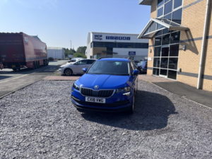 2018 Skoda Karoq 1.0 Tsi Se Technology in Blue — image 4