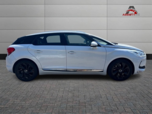 2013 Citroen Ds5 2.0 Hdi Dsport in White — image 4
